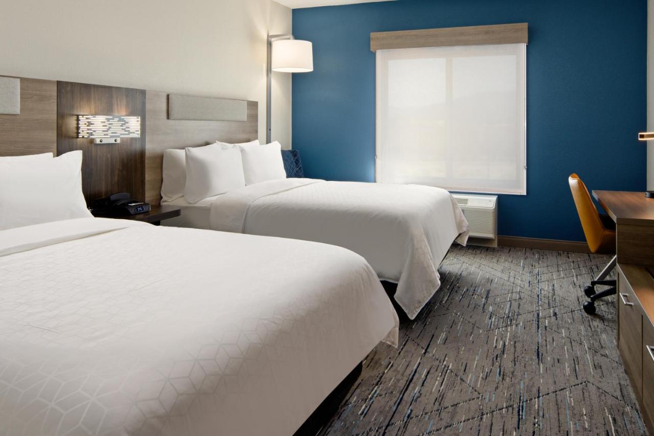 Holiday Inn Express & Suites Palm Desert - Millennium By Ihg Ngoại thất bức ảnh