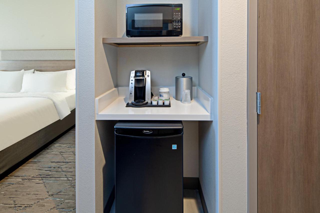Holiday Inn Express & Suites Palm Desert - Millennium By Ihg Ngoại thất bức ảnh