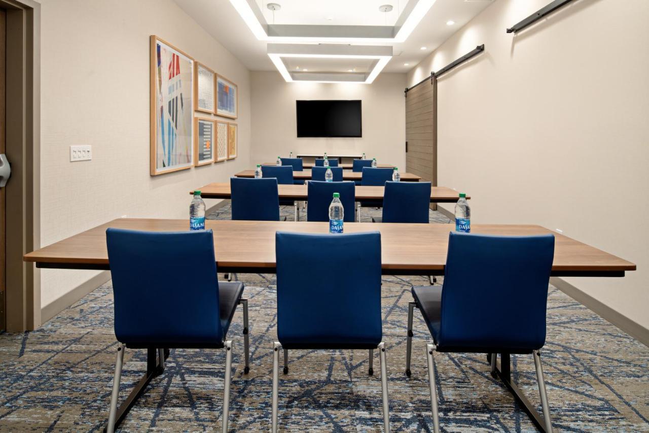 Holiday Inn Express & Suites Palm Desert - Millennium By Ihg Ngoại thất bức ảnh
