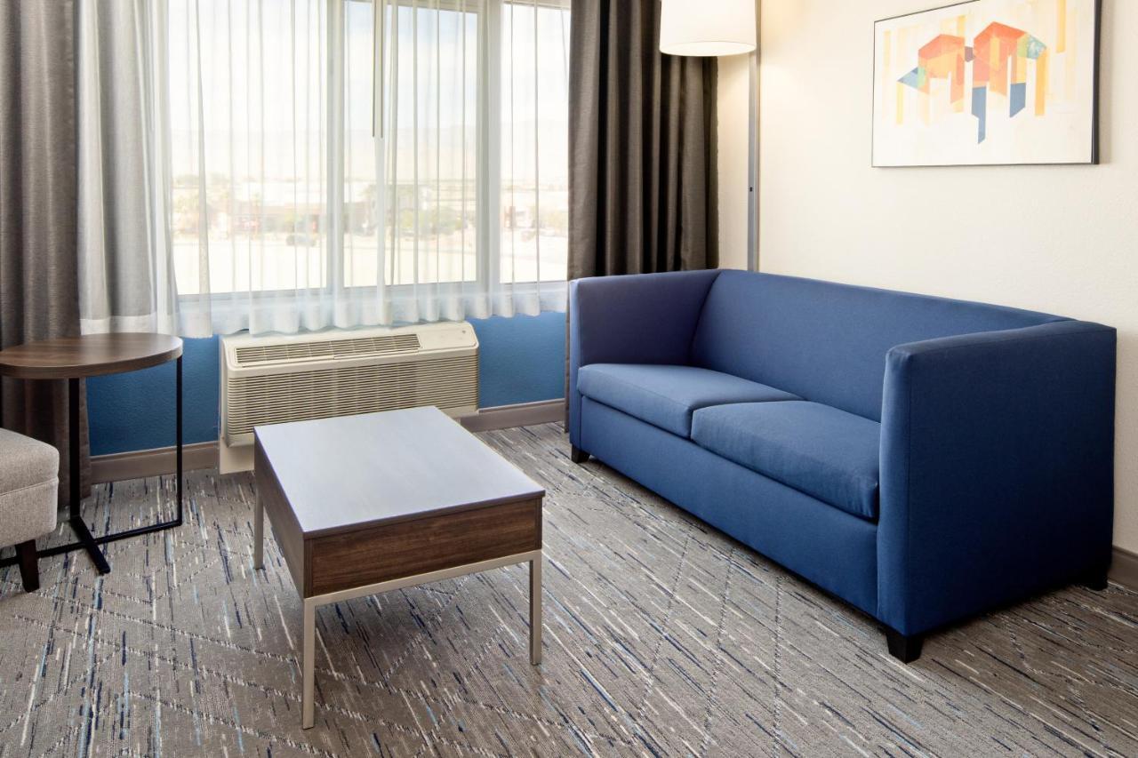 Holiday Inn Express & Suites Palm Desert - Millennium By Ihg Ngoại thất bức ảnh